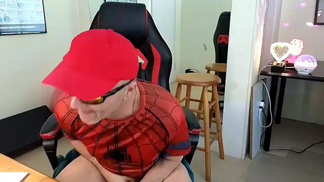 Snapshot of hotdadbod chatting on 01.23.25 hotdadbod online show from 01.23.25
