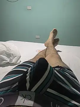 Snapshot of Alejo10051 chatting on 07.17.26 Alejo10051 online show from 07.17.26