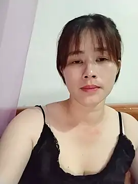 Snapshot of se-xy12 chatting on 05.27.26 se-xy12 online show from 05.27.26