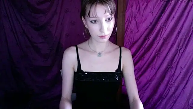Snapshot of AlexaWetDream chatting on 05.25.26 AlexaWetDream online show from 05.25.26