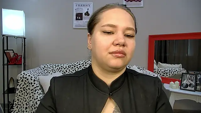 Snapshot of DianaKristol chatting on 06.30.26 DianaKristol online show from 06.30.26