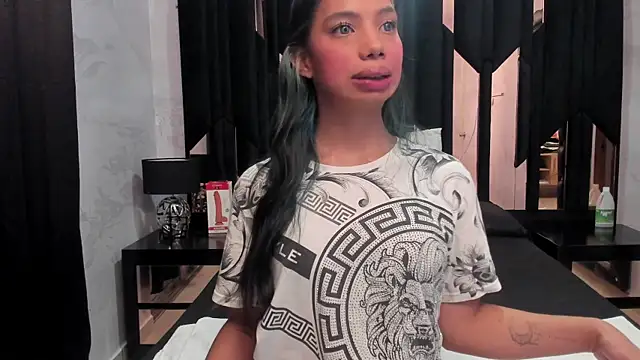 Snapshot of doll_skinny18 chatting on 07.14.26 doll skinny18 online show from 07.14.26