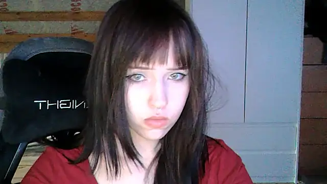 NoirEva online show from 06.04.26