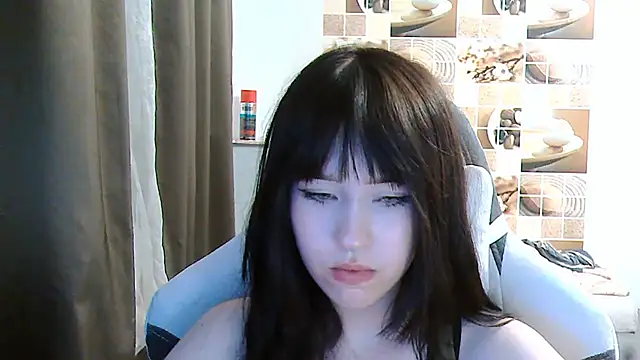 Snapshot of NoirEva chatting on 06.28.26 NoirEva online show from 06.28.26
