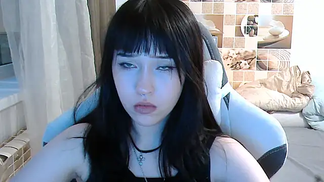 Snapshot of NoirEva chatting on 07.16.26 NoirEva online show from 07.16.26