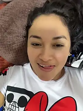 Snapshot of Tatiana123_ chatting on 07.15.26 Tatiana123 online show from 07.15.26