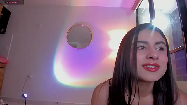 Snapshot of imsofia_dy chatting on 07.18.26 imsofia dy online show from 07.18.26