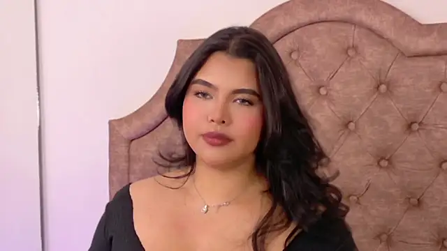 Snapshot of SophiaCollinss chatting on 05.23.26 SophiaCollinss online show from 05.23.26