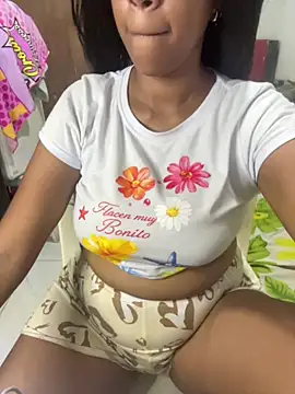 Snapshot of CandyDollXXX chatting on 05.19.26 CandyDollXXX online show from 05.19.26