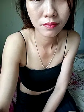 Snapshot of Suly-sweet chatting on 06.11.26 Suly-sweet online show from 06.11.26