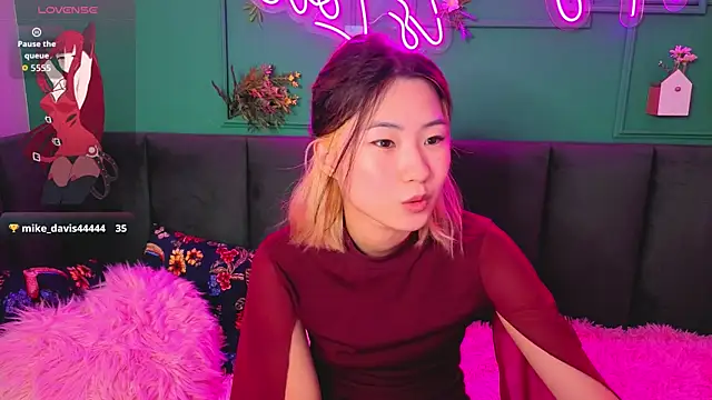 Runi Asian online show from 07.13.26