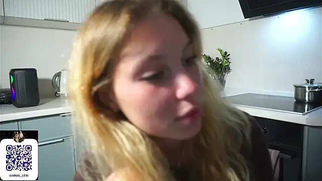 Sairallyn online show from 07.28.26