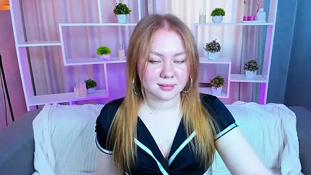 AlexaaBee online show from 05.16.26