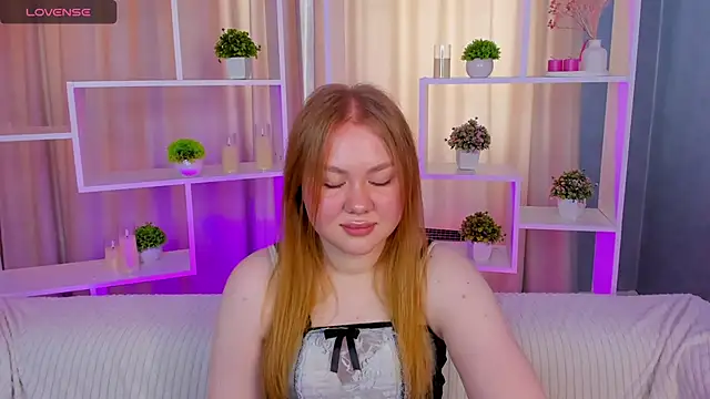 AlexaaBee online show from 05.22.26