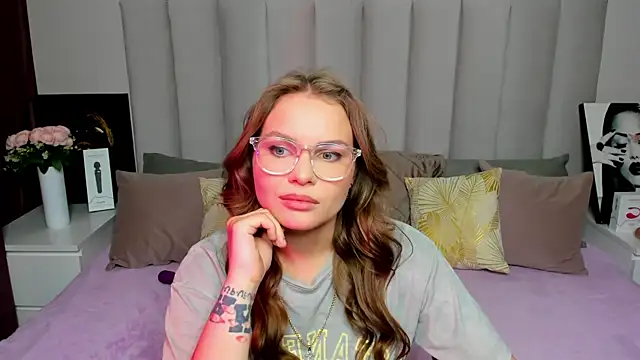 KattyWests online show from 07.15.26