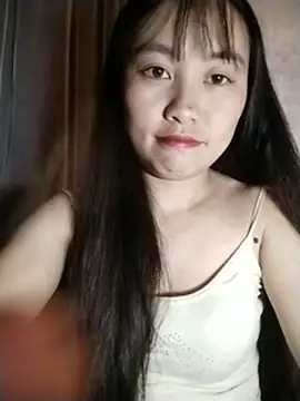 Snapshot of Cherry-squirtt chatting on 07.18.26 Cherry-squirtt online show from 07.18.26