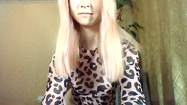 Snapshot of Lunaria5391 chatting on 05.31.26 Lunaria5391 online show from 05.31.26
