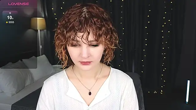 Snapshot of Kira__Fluffy chatting on 06.24.26 Kira Fluffy online show from 06.24.26