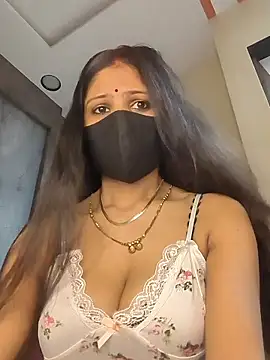 kaira noty online show from 06.10.26