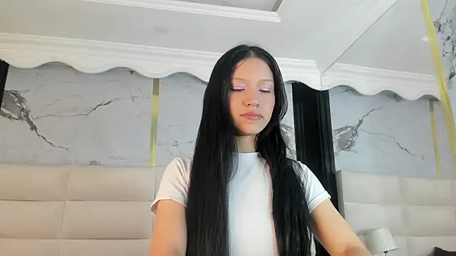 SophiieCalloway1 online show from 06.01.26