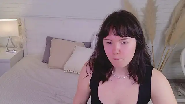 Ariella  cute online show from 05.31.26