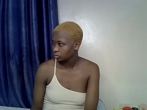 Snapshot of Lovergal_ chatting on 06.12.26 Lovergal online show from 06.12.26