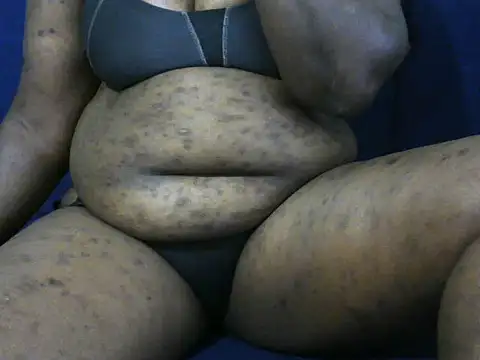Snapshot of Sexypat3 chatting on 06.26.26 Sexypat3 online show from 06.26.26