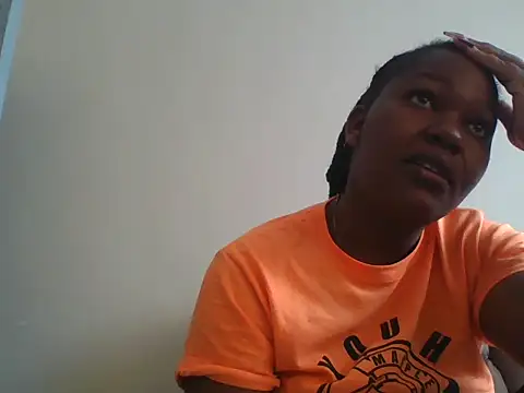 Snapshot of sexy_dove chatting on 07.07.26 sexy dove online show from 07.07.26