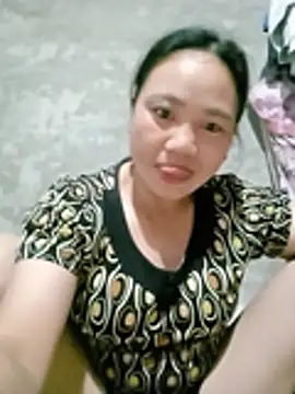 Snapshot of Elizabeo chatting on 05.31.26 Elizabeo online show from 05.31.26