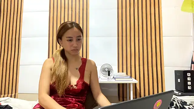 Snapshot of GiselleRina chatting on 07.07.26 GiselleRina online show from 07.07.26