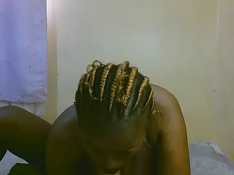 Snapshot of Sexy-Latasha chatting on 05.26.26 Sexy-Latasha online show from 05.26.26