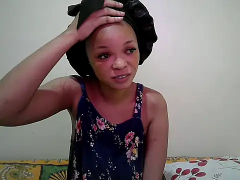 Snapshot of Miss_rihanna chatting on 05.18.26 Miss rihanna online show from 05.18.26