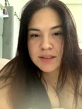 Snapshot of Maca3468 chatting on 05.15.26 Maca3468 online show from 05.15.26