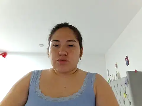 Snapshot of Maca3468 chatting on 05.18.26 Maca3468 online show from 05.18.26