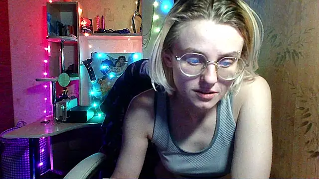   Freya    online show from 05.20.26