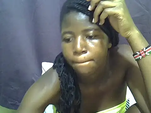 Snapshot of Sweet-tatiana chatting on 05.28.26 Sweet-tatiana online show from 05.28.26