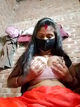 Snapshot of Rachnaaapkijaan78 chatting on 05.18.26 Rachnaaapkijaan78 online show from 05.18.26