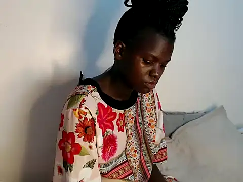 Snapshot of chichie_ chatting on 05.31.26 chichie online show from 05.31.26