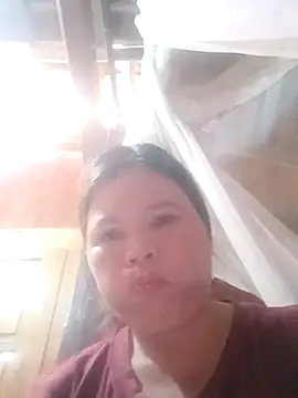Snapshot of -Yeyi- chatting on 05.19.26 -Yeyi- online show from 05.19.26