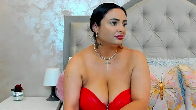 Snapshot of Bianca_Vale chatting on 07.10.26 Bianca Vale online show from 07.10.26