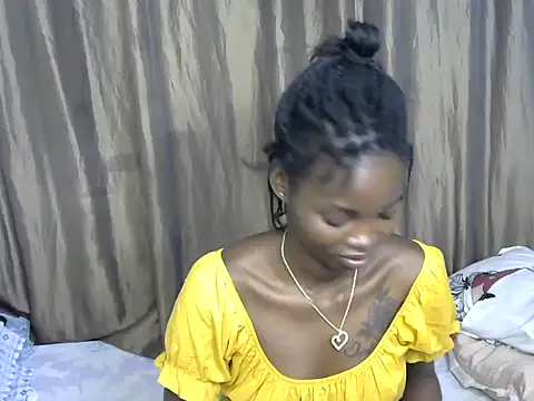 Snapshot of Africana_slim chatting on 05.30.26 Africana slim online show from 05.30.26