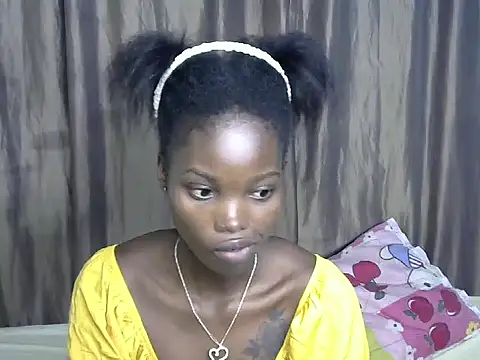 Snapshot of Africana_slim chatting on 05.31.26 Africana slim online show from 05.31.26