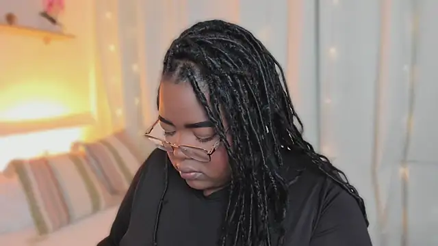 Snapshot of Ayanaa_Ebony_ chatting on 06.24.26 Ayanaa Ebony online show from 06.24.26