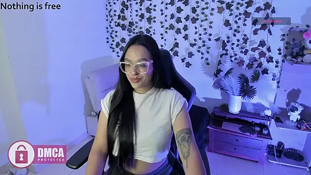 Snapshot of Spicydollx_1 chatting on 05.17.26 Spicydollx 1 online show from 05.17.26