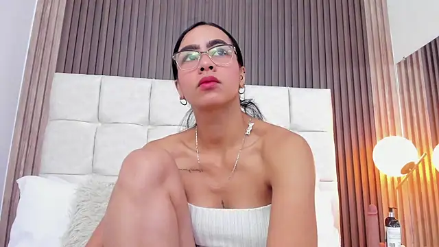 Snapshot of Camila_Vega22 chatting on 05.26.26 Camila Vega22 online show from 05.26.26