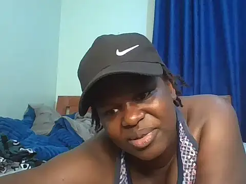 Snapshot of curvy--pussy23 chatting on 05.31.26 curvy--pussy23 online show from 05.31.26
