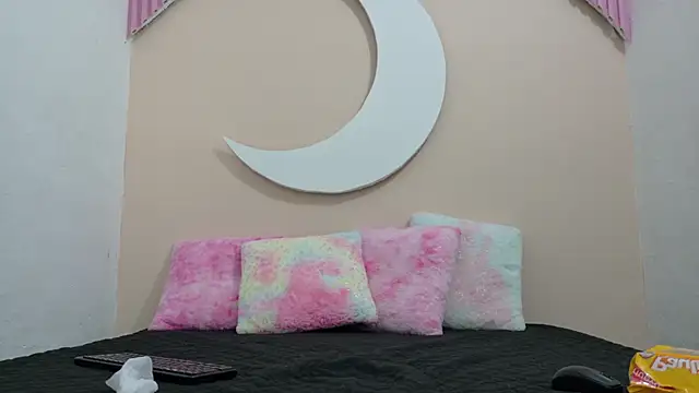 SamanthaLaurent online show from 05.31.26
