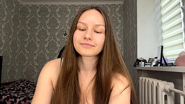 Snapshot of ShaylaChong chatting on 06.29.26 ShaylaChong online show from 06.29.26