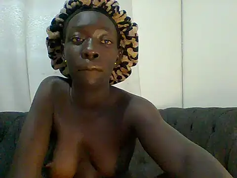Snapshot of SexyTash25 chatting on 06.01.26 SexyTash25 online show from 06.01.26