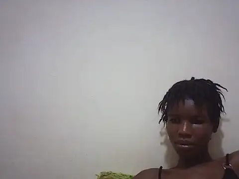 Snapshot of Bootylovet chatting on 05.17.26 Bootylovet online show from 05.17.26